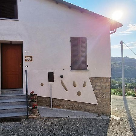 Ca Ed Giuanoto Apartment Santo Stefano Belbo Bagian luar foto