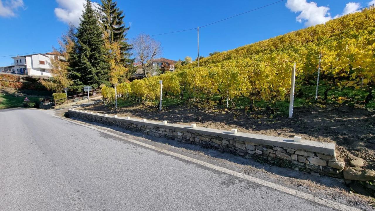 Ca Ed Giuanoto Apartment Santo Stefano Belbo Bagian luar foto
